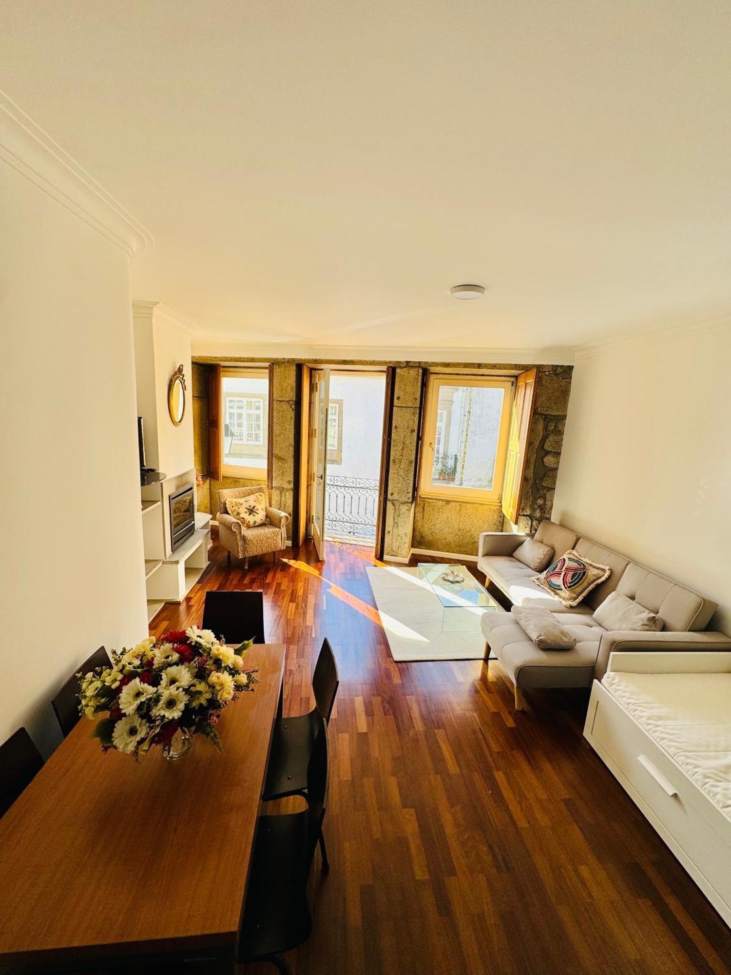 Altamira Rooms And Studio Віана-ду-Каштелу Екстер'єр фото